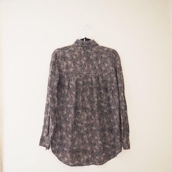 !! Elizabeth & James Black Patterned Long Sleeve Button Up Blouse sz xs - Picture 5 of 6